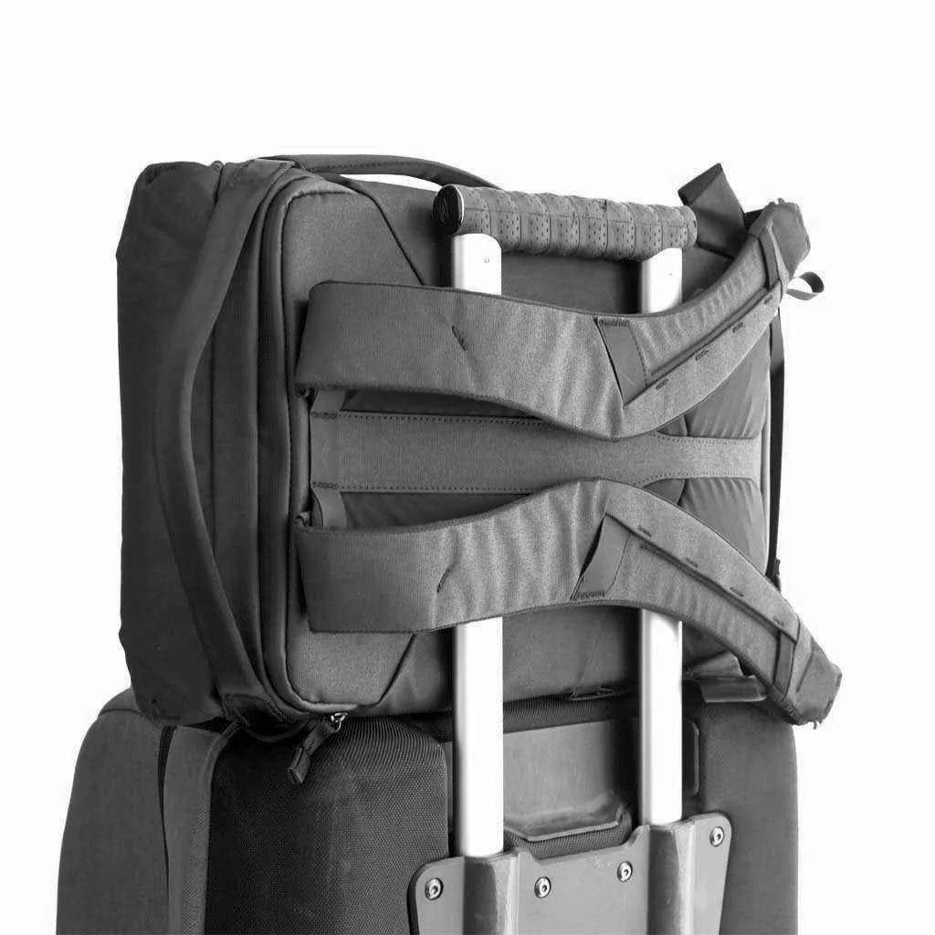 Everyday Backpack | 30L | Black - Image 10