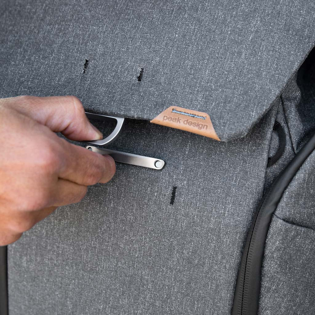 Everyday Backpack | 30L | Charcoal - Image 8