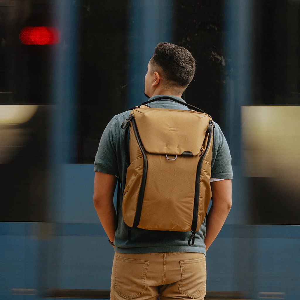 Everyday Backpack | 30L | Coyote - Image 13