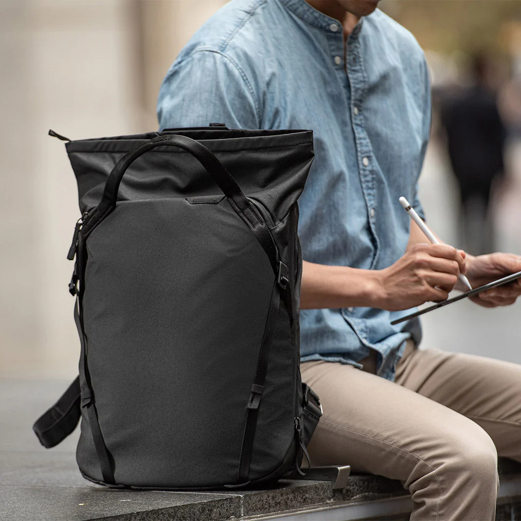 Everyday Totepack | 20L | Black - Image 12